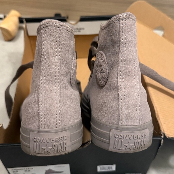 5.5 Converse - Picture 2 of 4